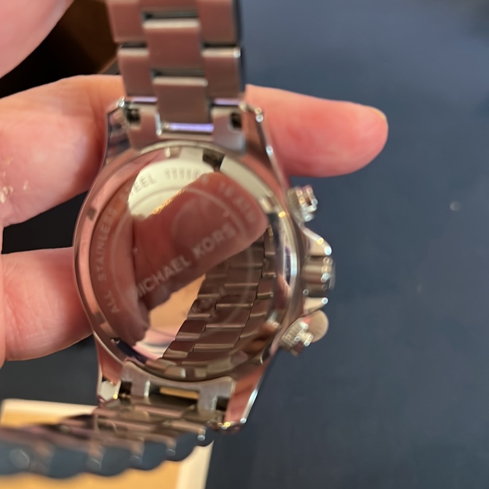 Authentic. Vintage. Michael Kors Silver Stainless Steel Watch - Picture 2 of 6